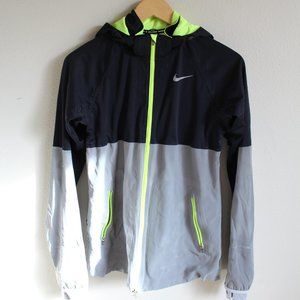 Women's Nike Shield Flash Reflective 3M Running Jogging Jacket Size Small